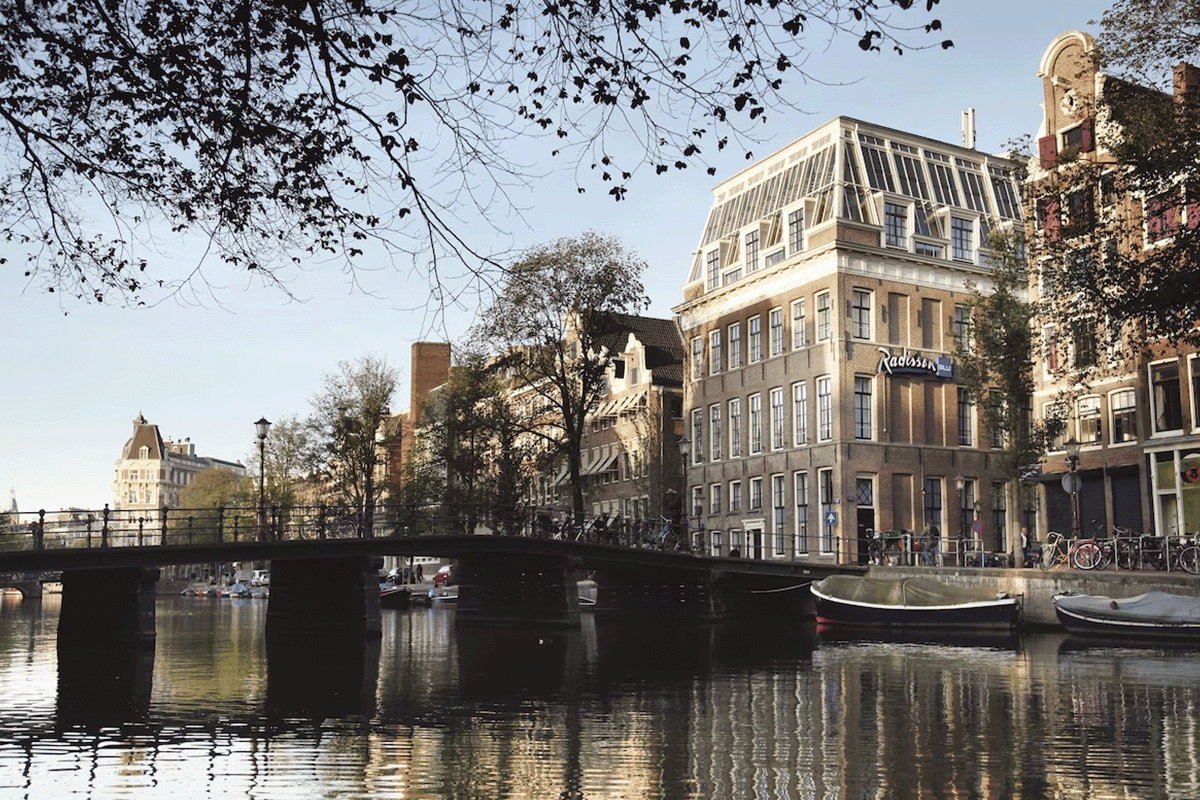 Industry carbon footprints_View on the Radisson Hotel in Amsterdam_visual 6