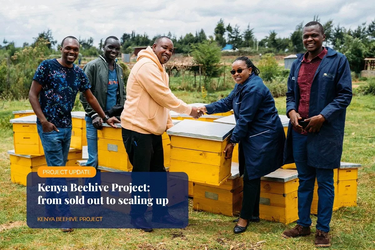 Kenya Beehive Project, from sold out to scaling up_The team from Kenya during beehive distribution_visual 1