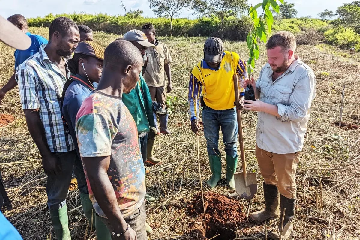 The social impact of our projects_ A DGB team member conducting a tree planting training in Cameroon_visual 3
